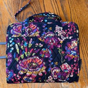 Vera Bradley Hanging Travel Organizer